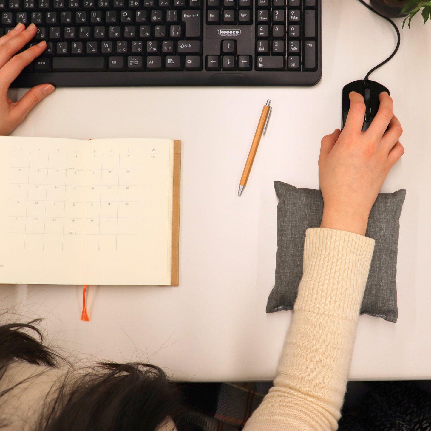 京ざぶミニ 手首のレストにもどうぞ。