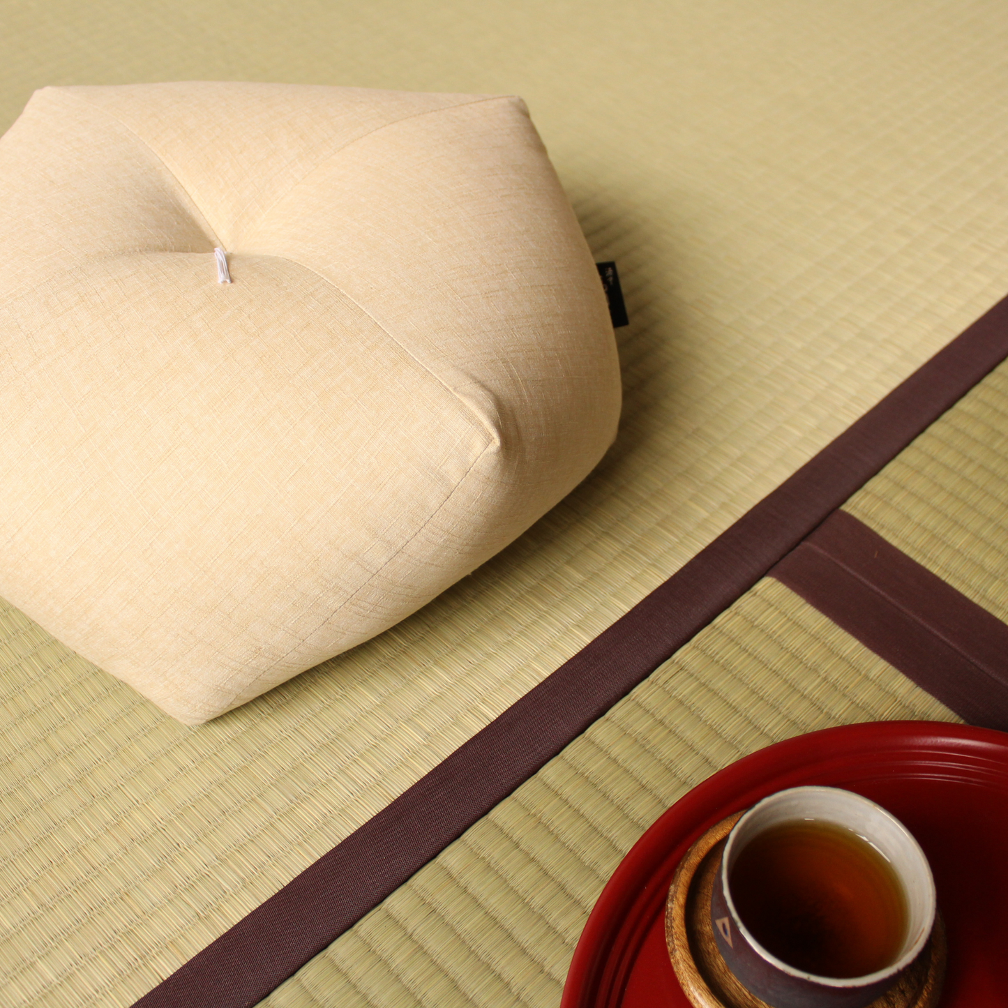 おじゃみ座布団 | 卒寿・白寿・百寿 床でくつろがれるのが好きな方はお座布団として