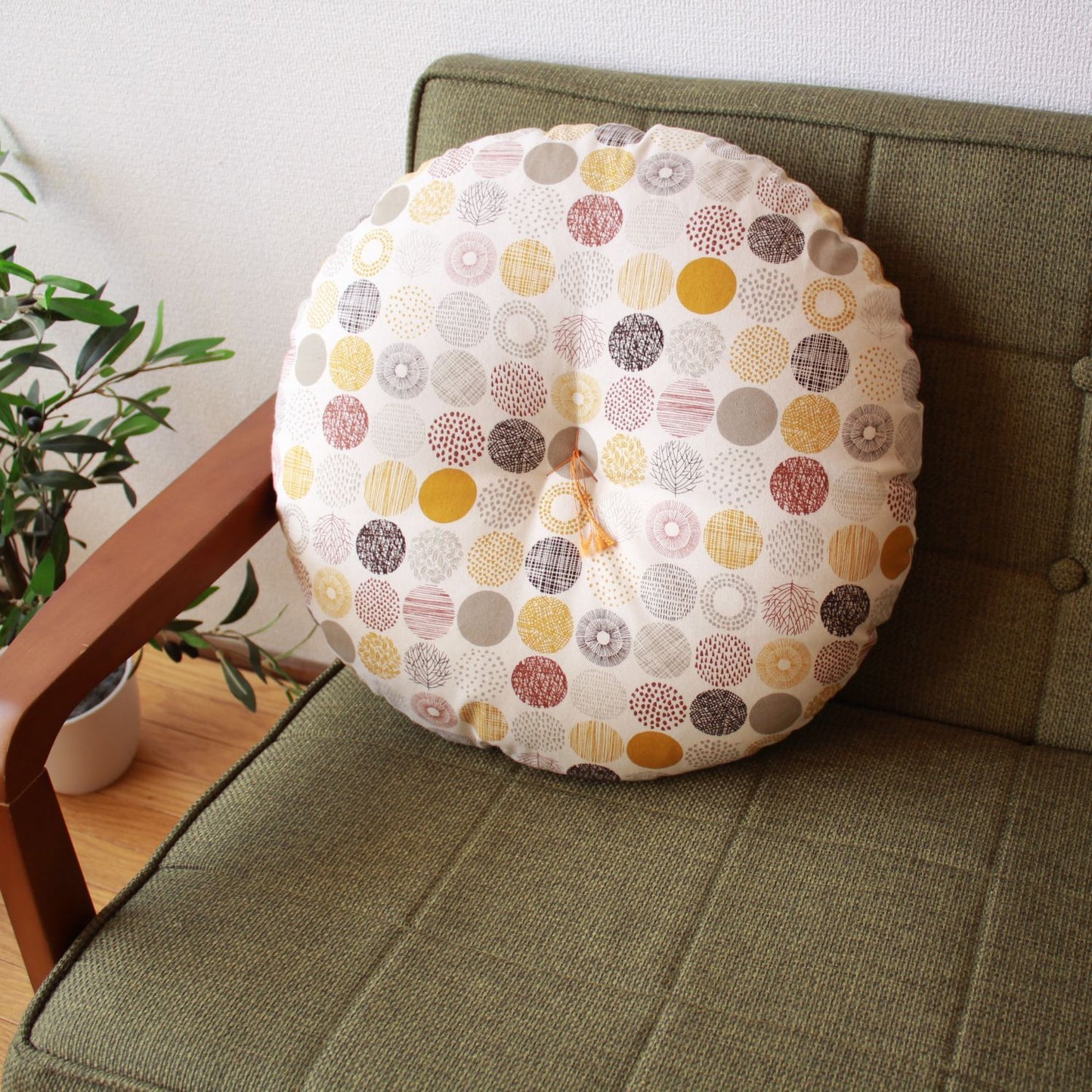 丸座布団 | 綿生地(北欧調) おはじき・イエロー