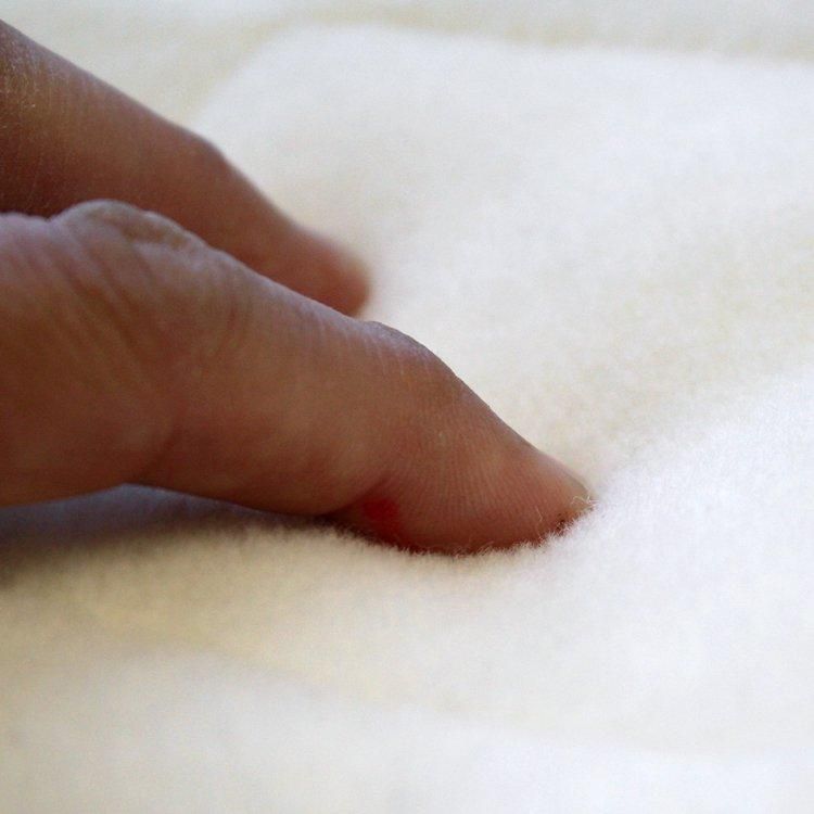 羊毛敷きパッド | メリノウール ふわふわの肌触り