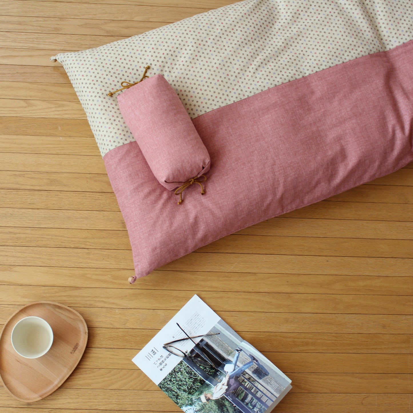 ごろ寝敷きふとん | 綿生地 ツートンデザイン|三色あられx薔薇