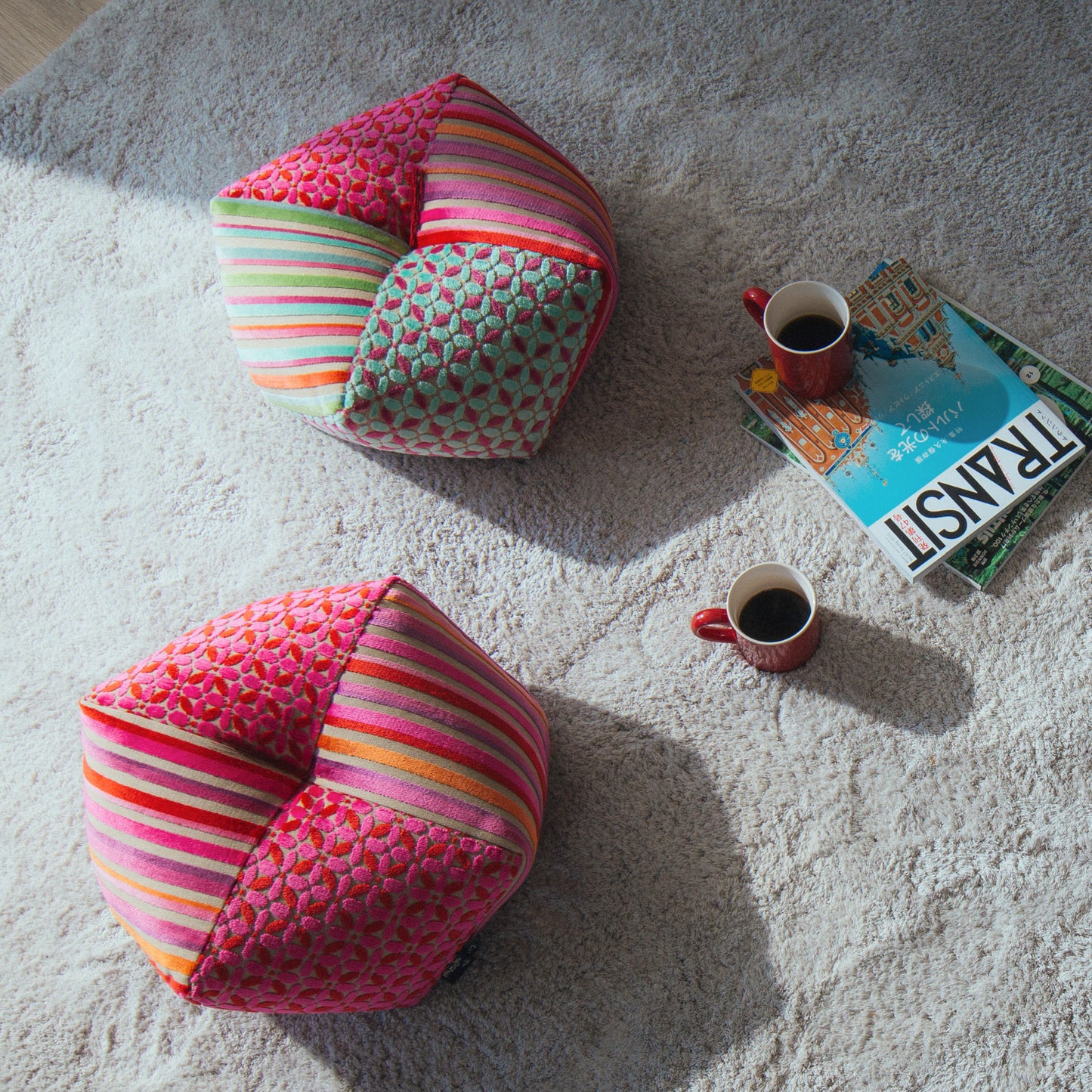 手前から、Pink(ピンク)、Quatre(キャトル)