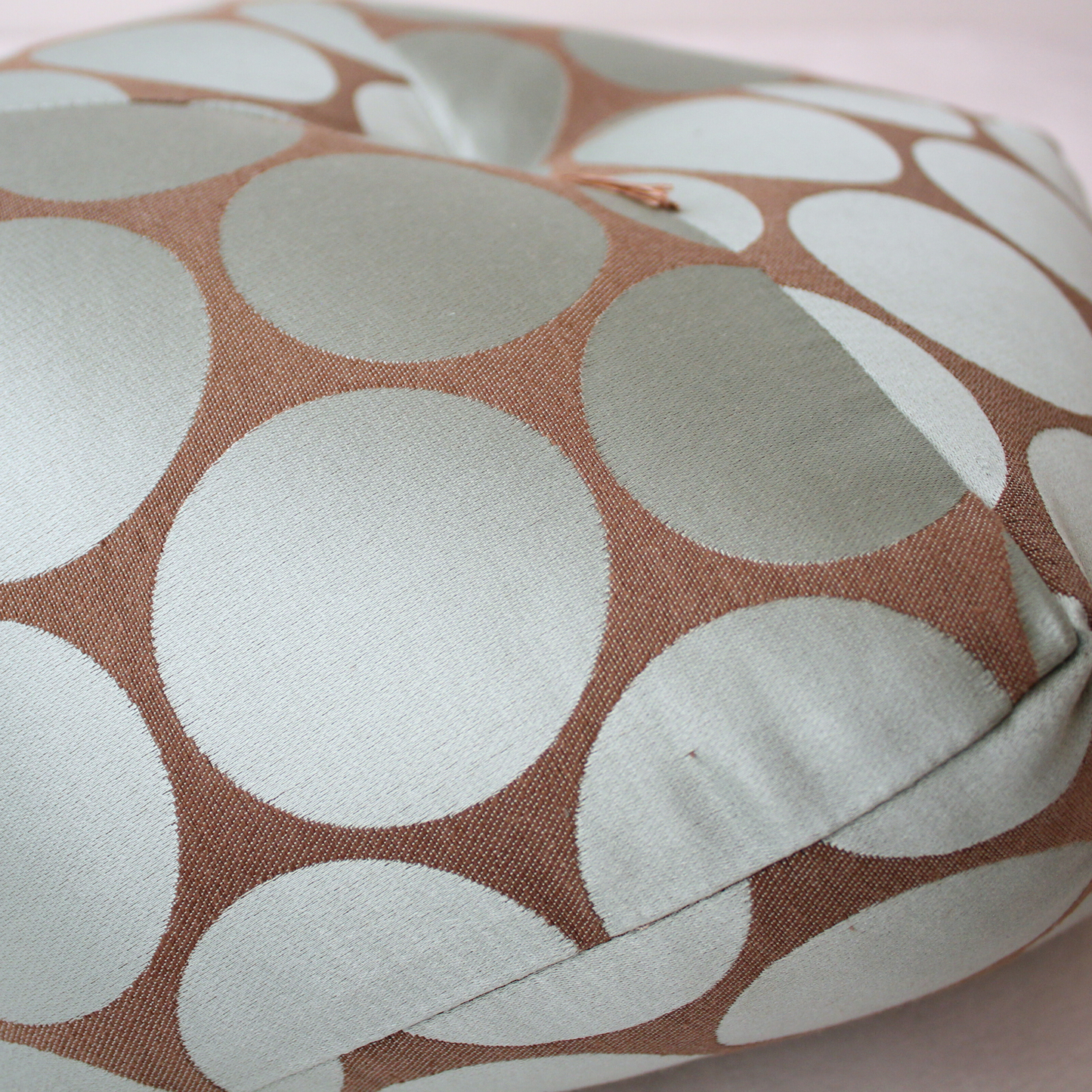 【限定シリーズ】おじゃみ座布団 | サーカス by Jim Thompson(ジムトンプソン) サーカス アクア