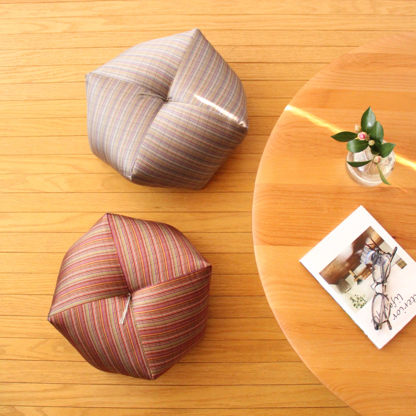 おじゃみ座布団 | 西陣織 上から矢鱈縞 鶯、矢鱈縞 牡丹