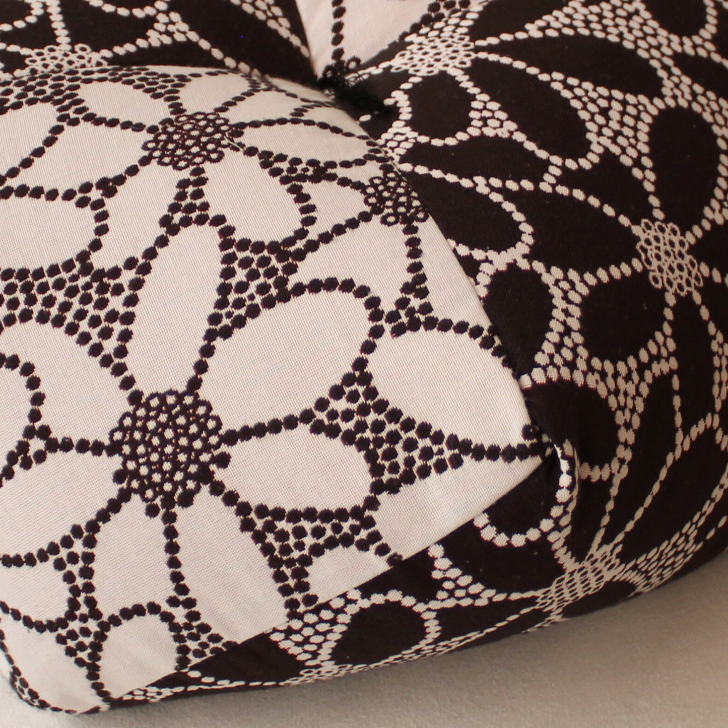 【限定シリーズ】おじゃみ座布団 | 織花 ブラック