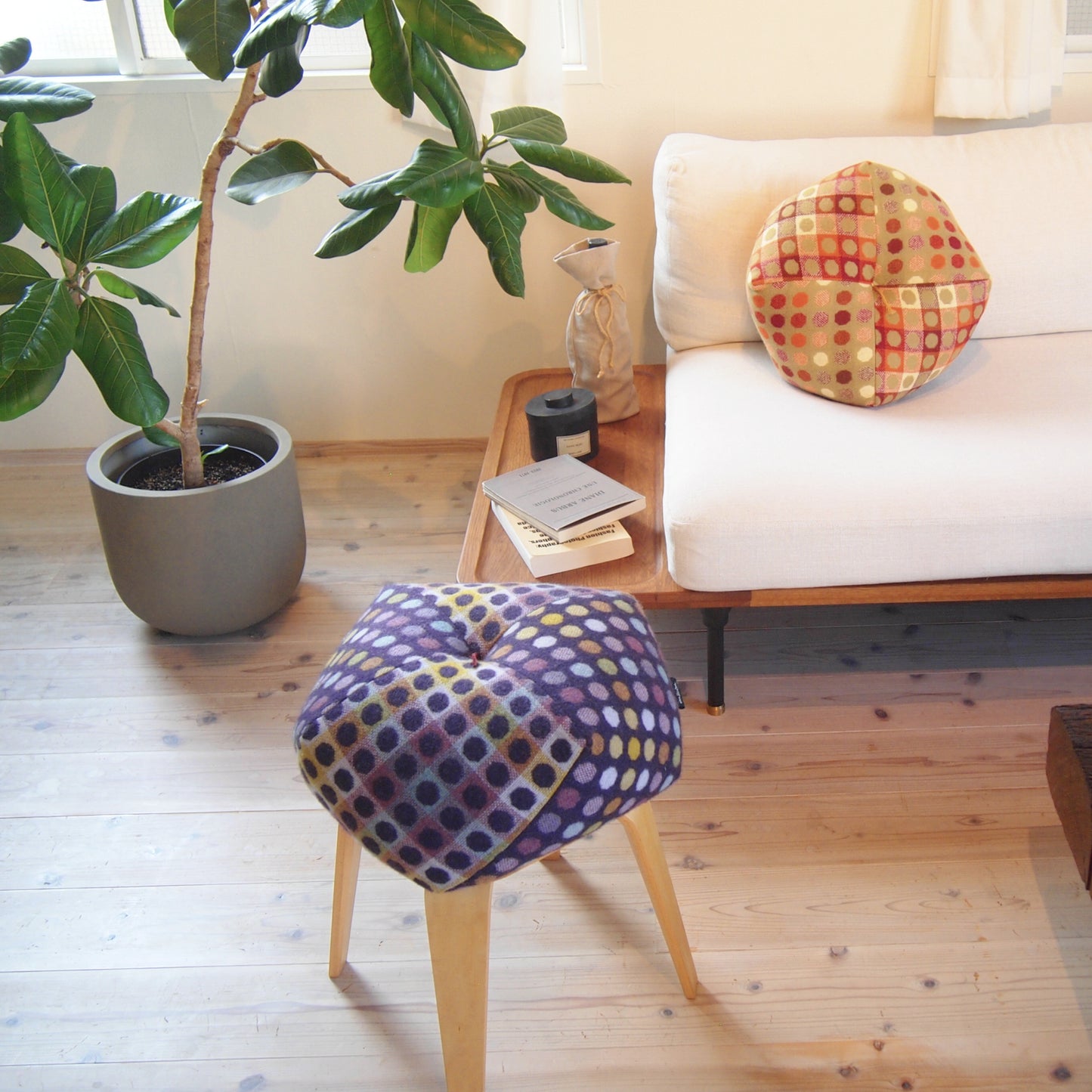 パープル、オレンジ