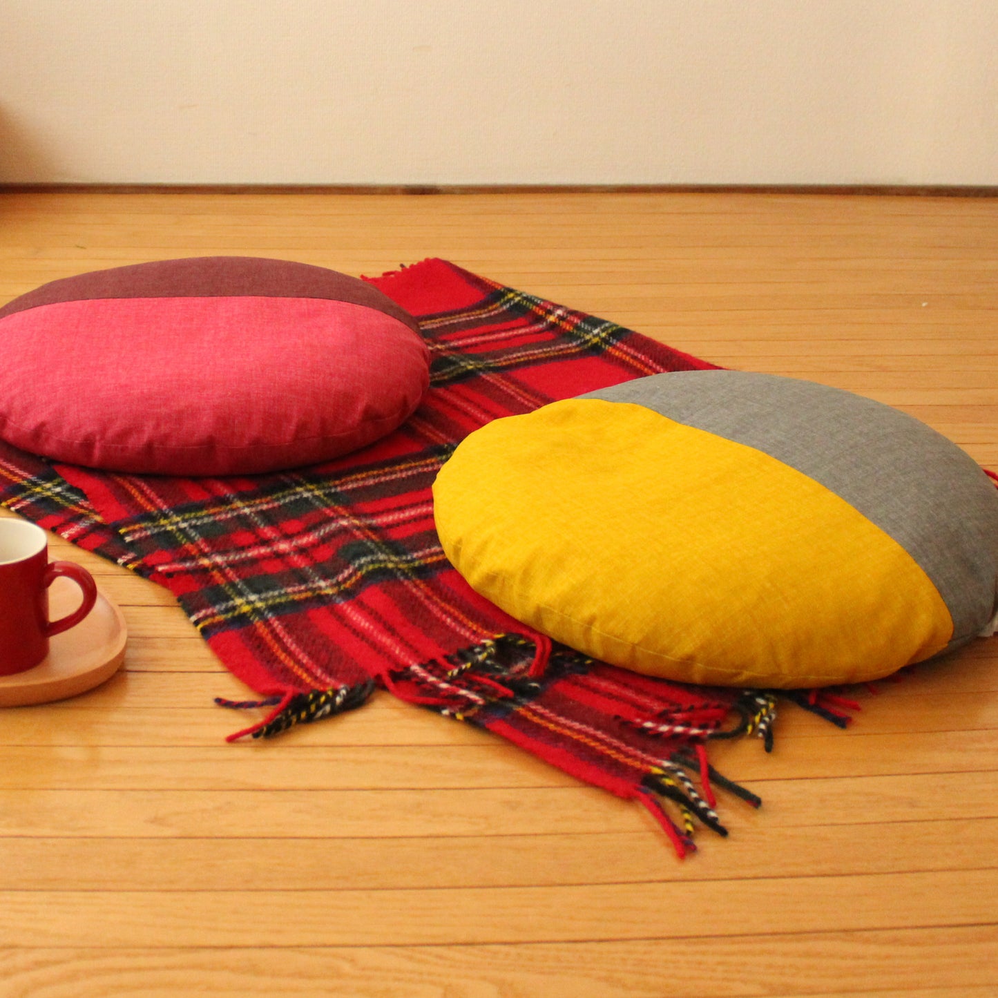 らくちんおざぶ|綿生地 ツートンデザイン|【左】33.蘇芳/ 40.躑躅色 【右】30.紙屋紙/ 41.菜の花