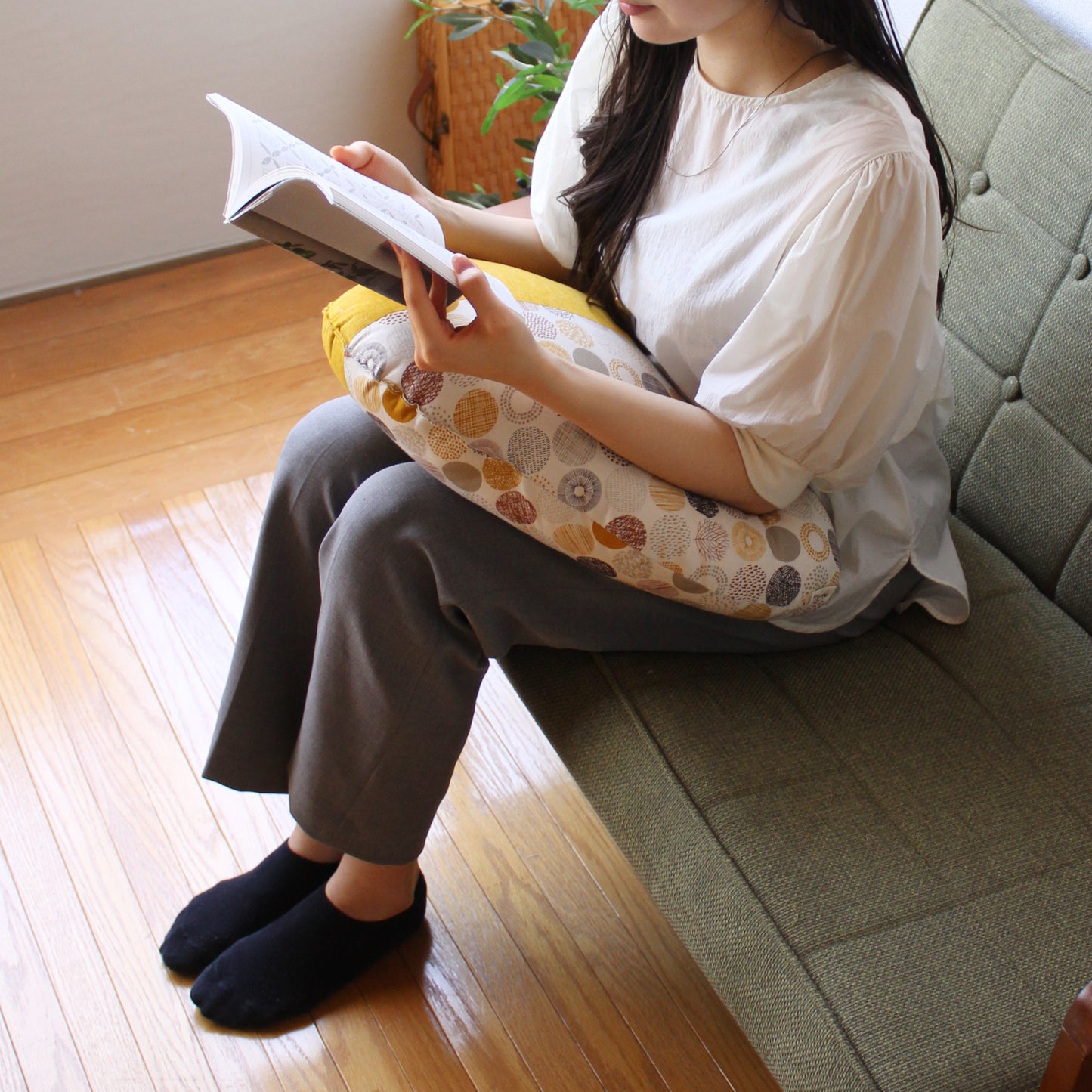 utane(うたね)| 綿生地 スマホタイムや読書、パソコン作業にもおすすめ