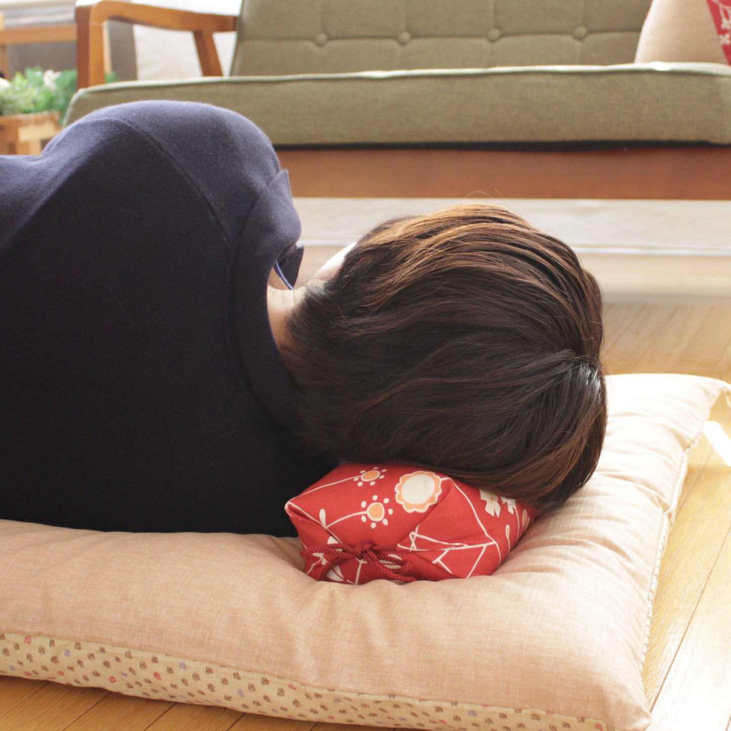 たわら枕 | 綿生地 生地:ブーケレッド