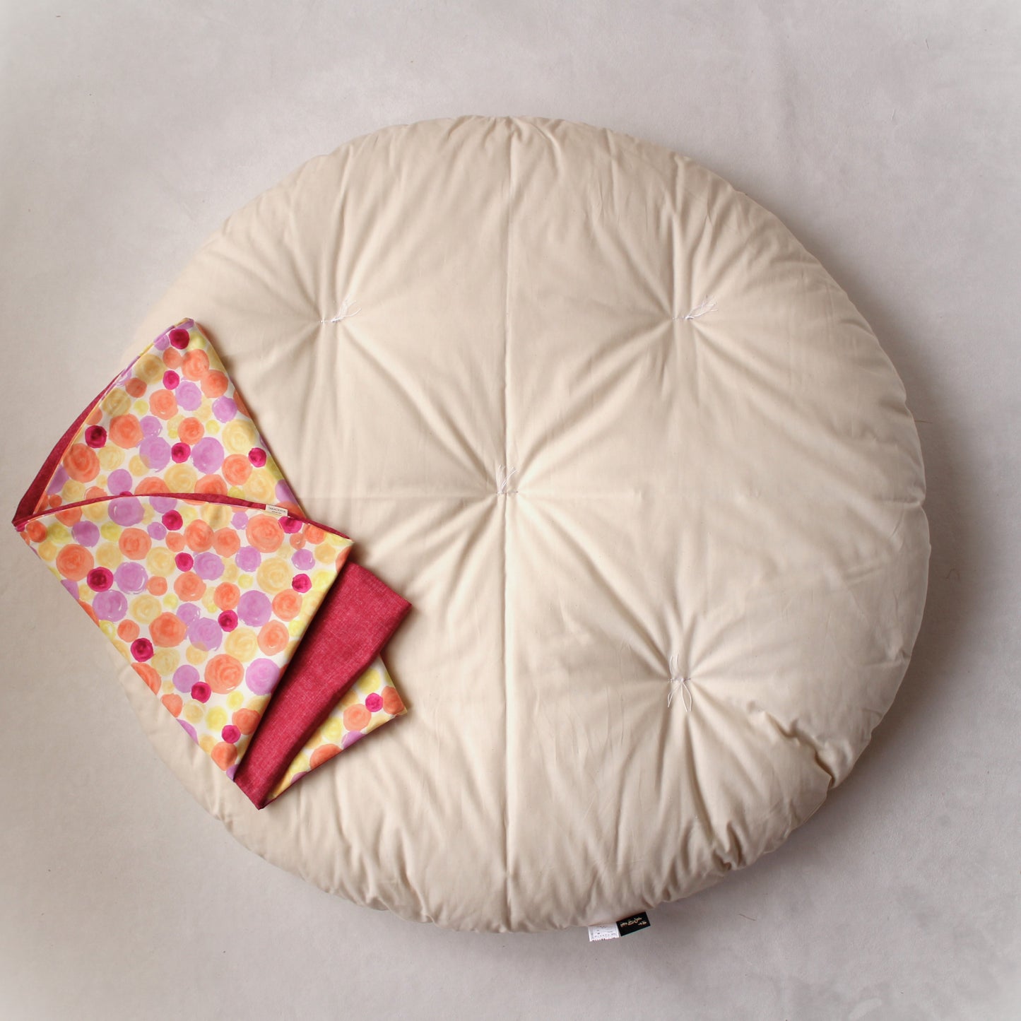 せんべい座布団 | 撥水ヌードせんべい&洗えるカバーセット 弱撥水加工のかかったヌードせんべいと、カバーのセットです。カバー:しゃぼんはるx40.躑躅色