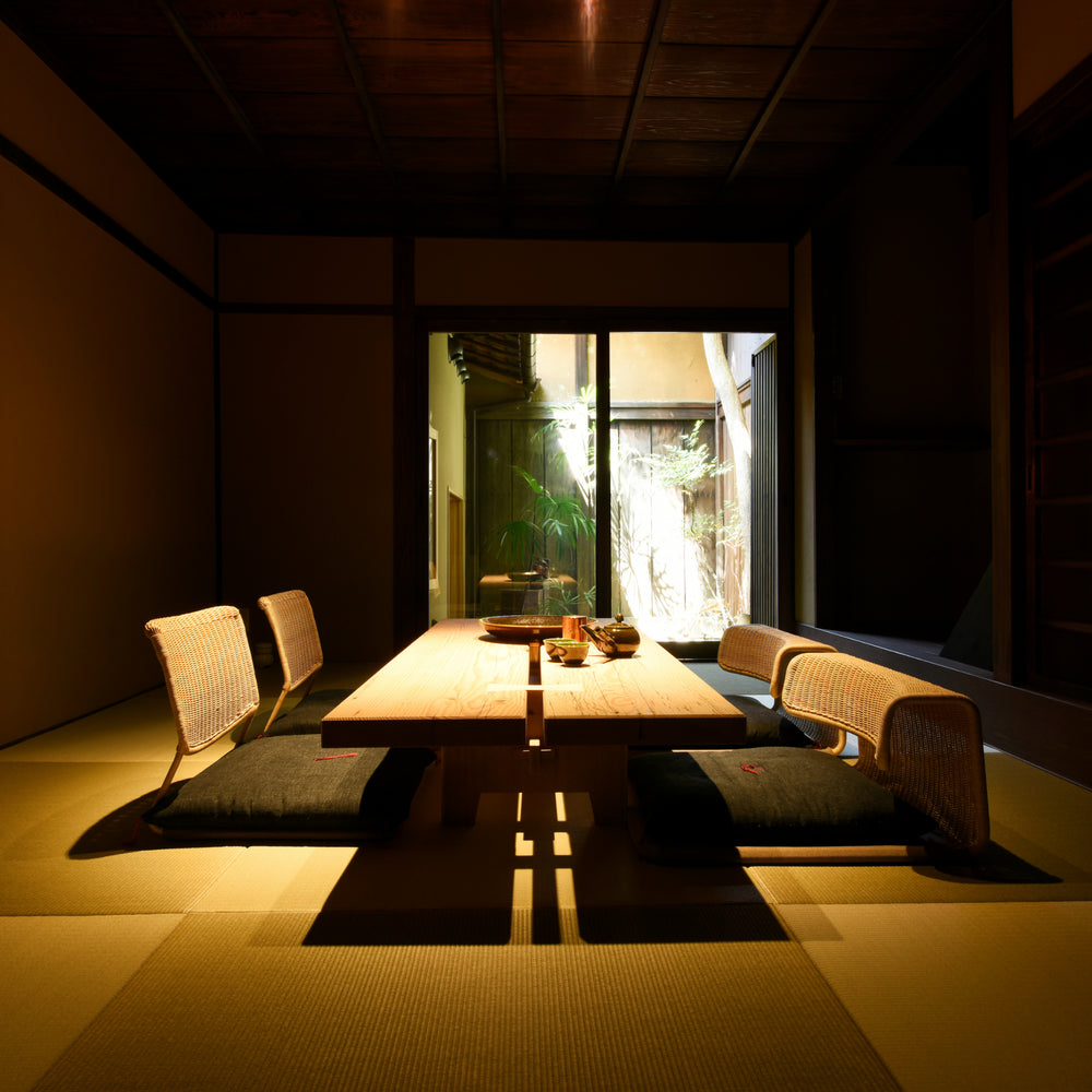 洛中髙岡屋