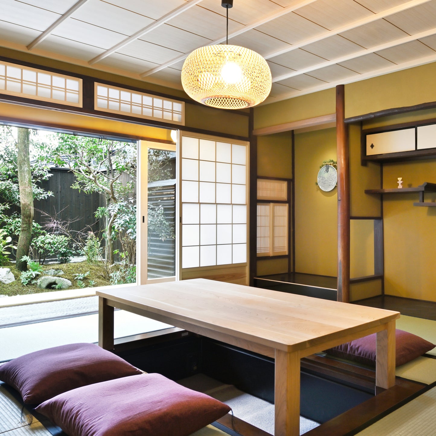 洛中髙岡屋