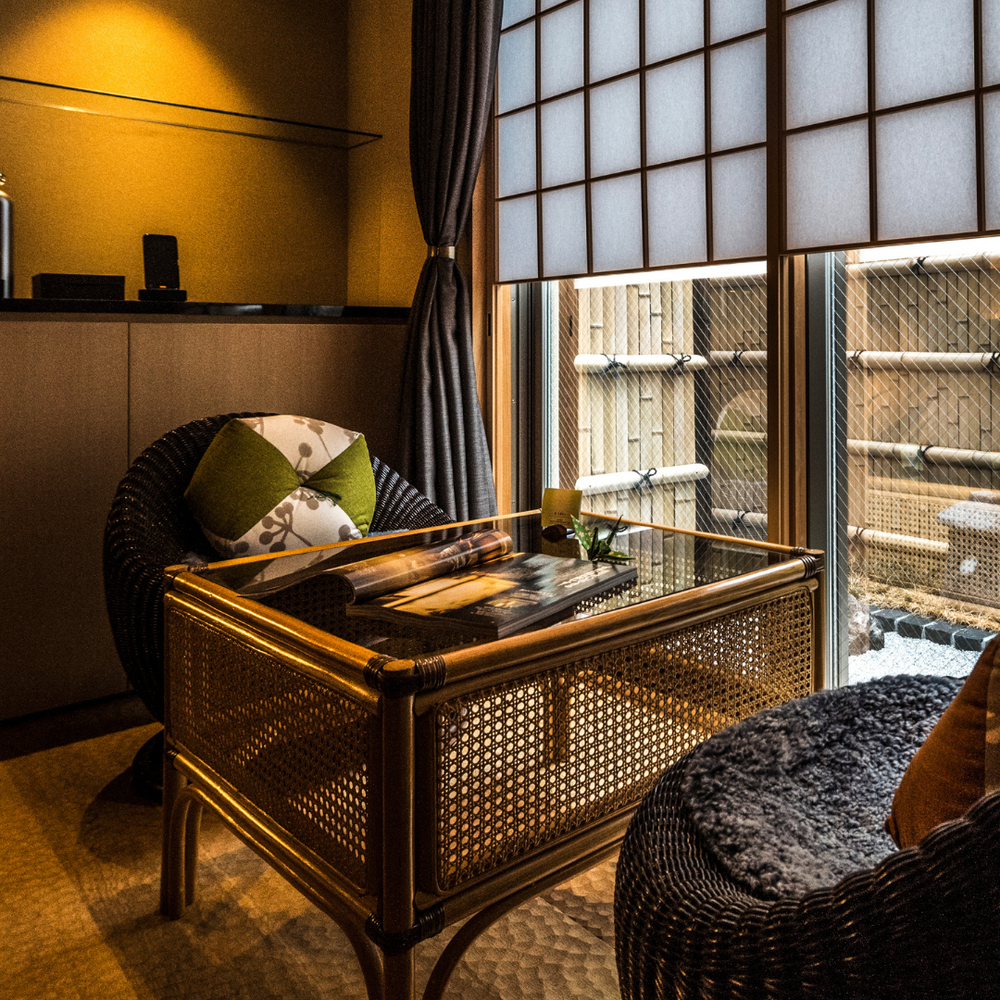 洛中髙岡屋