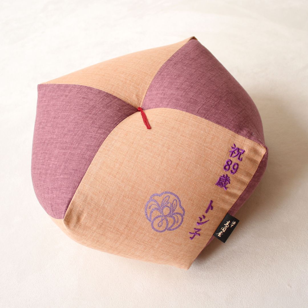 刺繍と花個紋