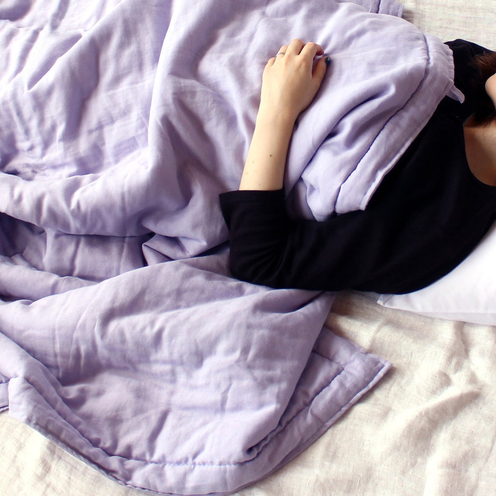 
                      
                        紫陽花（あじさい）
                      
                    